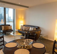 2 Bedroom Apartment with City Views - Darwin Holiday