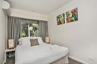 2 James Cook Apartments - Darwin Holiday 1