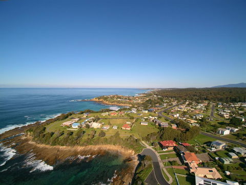 2 Jocelyn Street. Dalmeny - Darwin Holiday 0