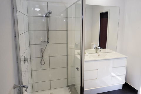 2 Minutes By Bike - Bright, VIC - Darwin Holiday 1