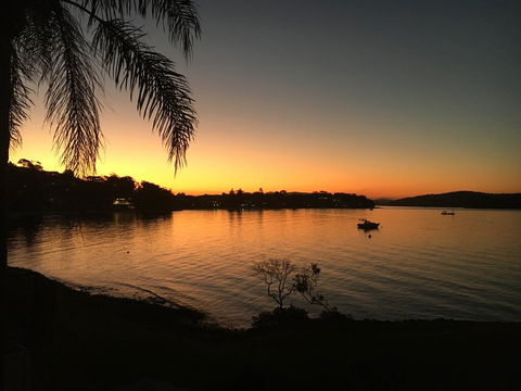 2 The Shores Soldiers Point - Waterfront - Uninterrupted Water Views INCLUDING ALL LINEN & TOWELS, Free Wi-Fi - Darwin Holiday 3