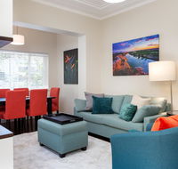 2-Bed Balmain Retreat with Outdoor Patio - Darwin Holiday