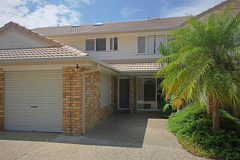 2/18-20 Kipling Street, Byron - Eastpoint - Darwin Holiday 0