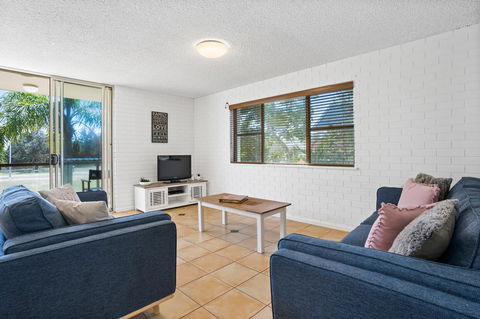 2/56 Lawson Street@Clarkes Beach - Darwin Holiday 0