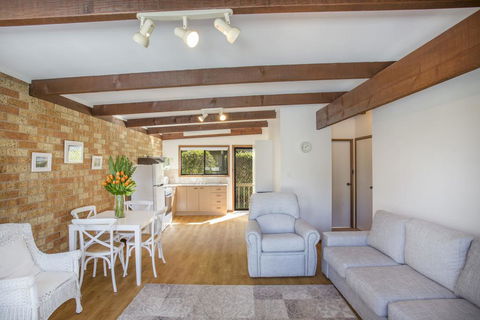 2/81 Clyde St - Villa De Golf At Mollymook - Darwin Holiday 0