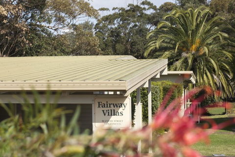 2/81 Clyde St - Villa De Golf At Mollymook - Darwin Holiday 3