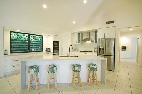 20 Avalon Street Coolum Beach - Pets Welcome - New Listing - Darwin Holiday 2