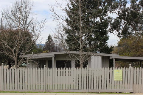 20 Toorak Rd, Bright - Darwin Holiday 0