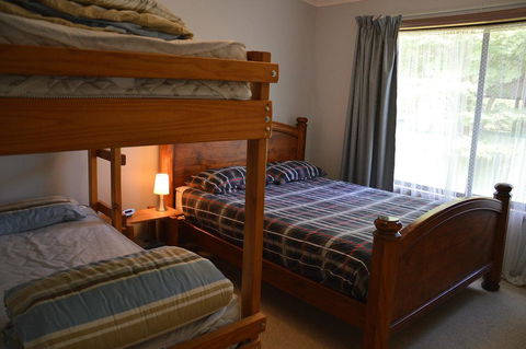 20 Toorak Rd, Bright - Darwin Holiday 2