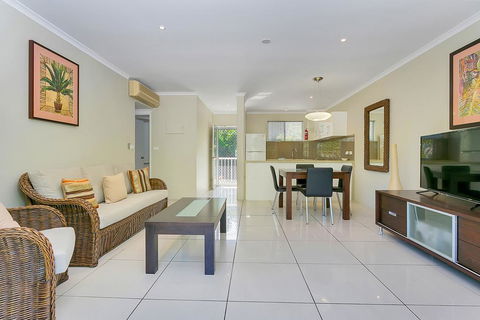 214 Spindle Cowrie Apartment - Darwin Holiday 3