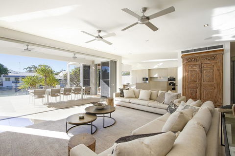 24 Mossman Court - Darwin Holiday 0