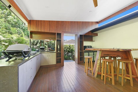 250 David Low Way, Peregian Beach - Darwin Holiday 0