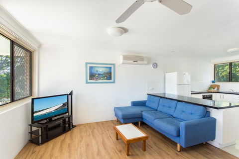 26 Wallis View - Opposite The Lake - 3 Bedroom Apartment - Sleeps 8 - Darwin Holiday 2