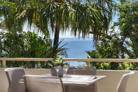 Beachside Chic, Pool & Balcony - Darwin Holiday 0