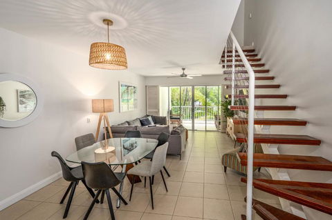 Beach Club Palm Cove Serenity Wing 3 Bed Penthouse - Darwin Holiday 2