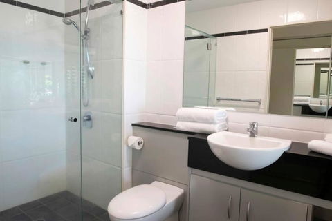 Beach House Apartment No 5 - Beach, Village Shops - Darwin Holiday 4