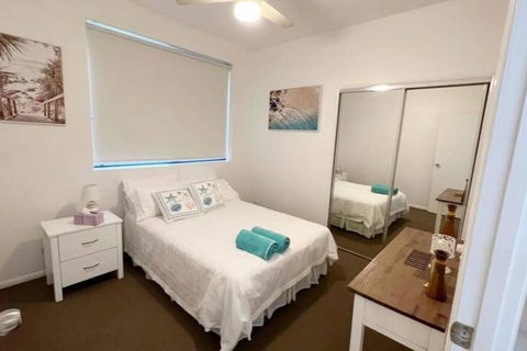 Beach Pad Private Town House Sea Views Dual Living 5 Beds - Darwin Holiday 3