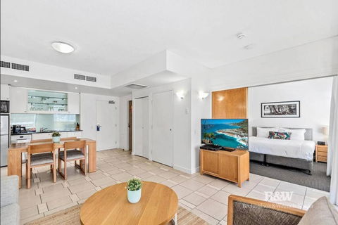 Beach Resort On Hastings St 514 - Darwin Holiday 1