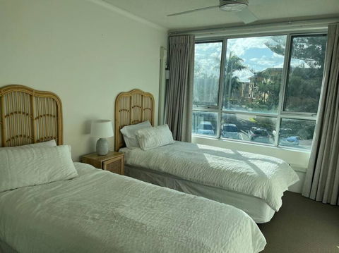 Beach Side Cotton Tree Family Friendly Resort - Darwin Holiday 1