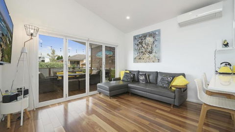 Beach St Cottage - Ettalong - Darwin Holiday 0