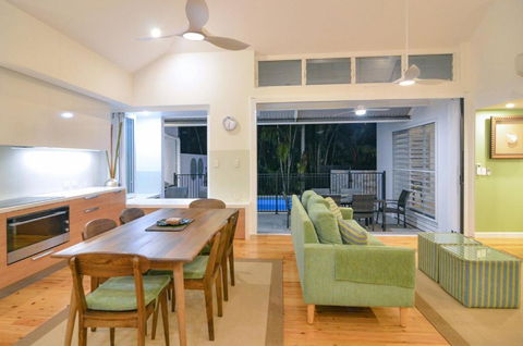 Beach Villa 5 - Darwin Holiday 1