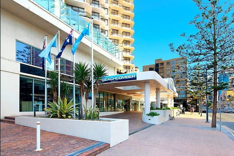Beachcomber Surfers Paradise - Darwin Holiday 0