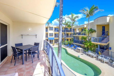 Beachfront Apartments - Darwin Holiday 1