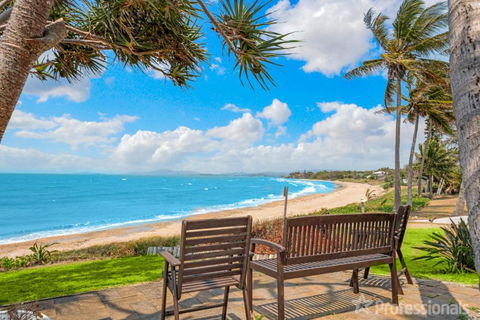 Beachfront Holiday Cottage - Darwin Holiday 3