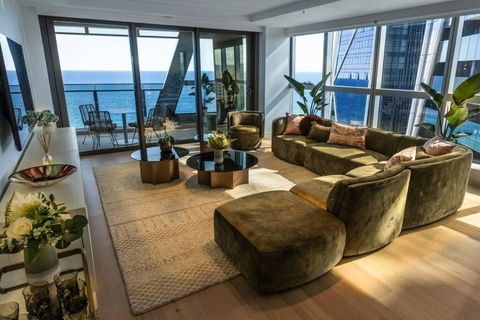 Beachfront Luxury - Darwin Holiday 4