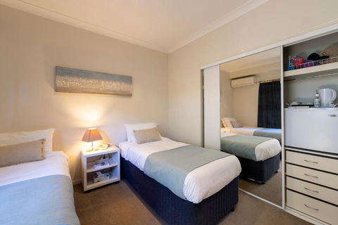 Beachhouse Bed And Breakfast - Darwin Holiday 4