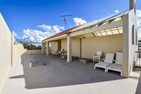 Beachport Apartments - Darwin Holiday 1