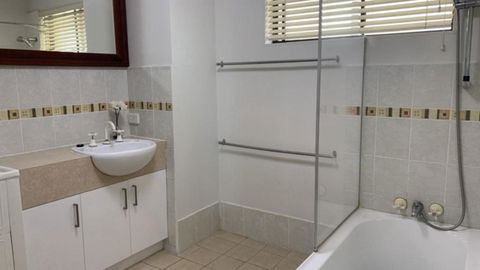 Beachside Court Unit 9 - Darwin Holiday 3