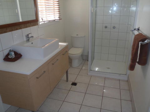 Beachside Holiday Units - Darwin Holiday 1