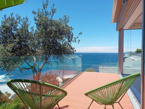 Beachside Living At Its Best! Bondi Beach - Darwin Holiday 1