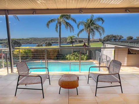 Beachside Seaview House With Private Pool - Darwin Holiday 0