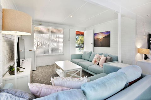 Beachway Pet Friendly 2 Mins Walk To Beach - Darwin Holiday 1