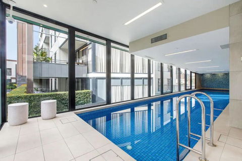 Beautiful 2BR APT With Balcony Pool And Gym - Darwin Holiday 0