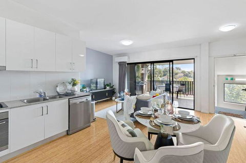 Beautiful Norman Park Apartment - Darwin Holiday 0