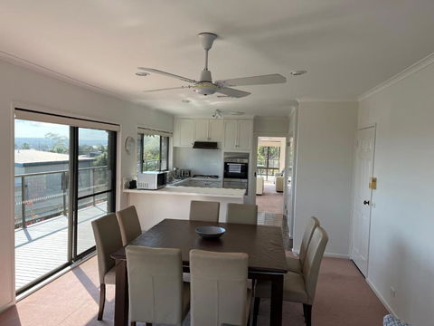 BEAUTIFUL BAY VIEWS - Darwin Holiday 4