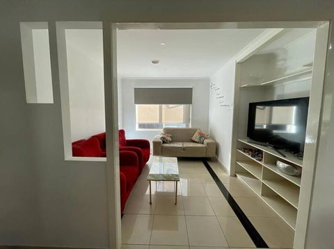 Beautiful Holiday House For Whole Family - Darwin Holiday 2