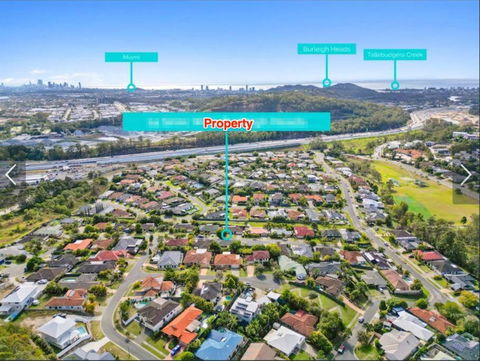Beautiful Home In Burleigh Heads - Darwin Holiday 1