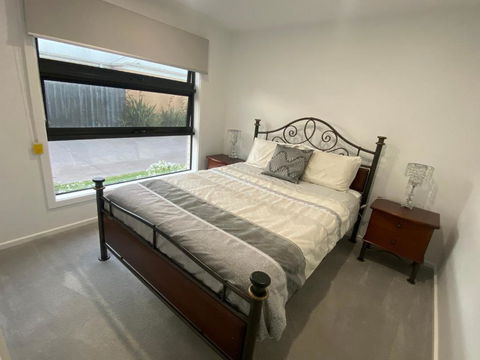 Beautiful New Holiday Place 5 Mins To Beach With Kitchen And Office Nook - Darwin Holiday 4