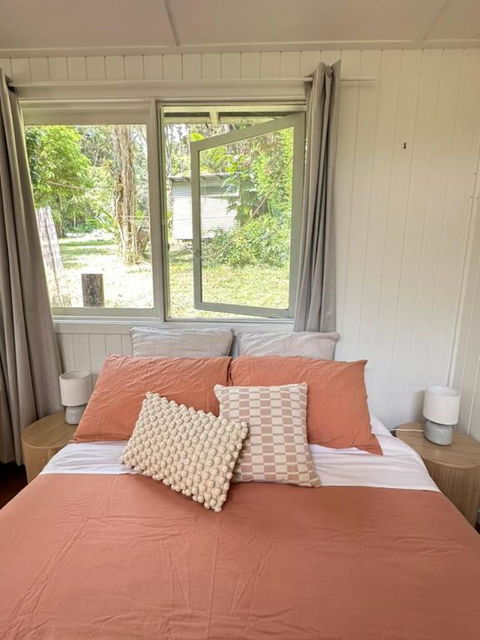 Beautiful Cosy Cabin Near The Sea - Darwin Holiday 2