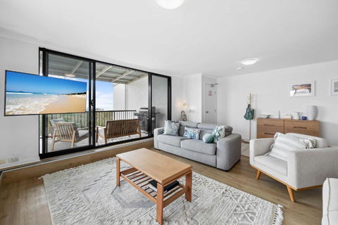 Beachside 3-Bed With BBQ, Pool, Gym & Tennis Court - Darwin Holiday 1
