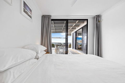 Beachside 3-Bed With BBQ, Pool, Gym & Tennis Court - Darwin Holiday 2