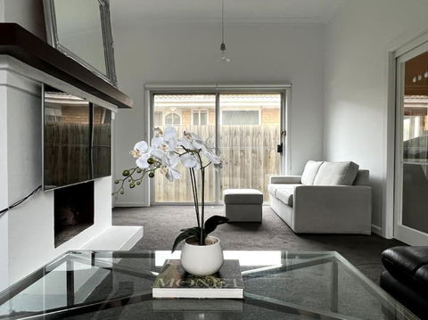 Beach Rd Kids & Pet Friendly Free Parking - Darwin Holiday 4
