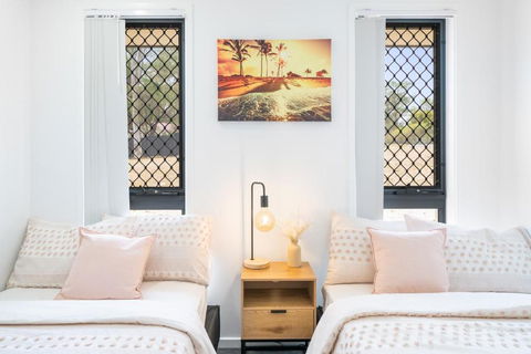Bellbird Park 3 Bedroom Oasis - Darwin Holiday 0