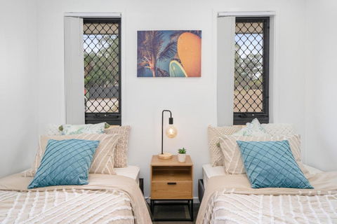Bellbird Park 3 Bedroom Oasis - Darwin Holiday 1