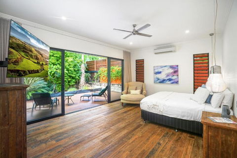 Belle Escapes 58 Ocean Dr Luxury Home Palm Cove - Darwin Holiday 4