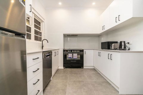 Beautifully Renovated Inner North Residence - Darwin Holiday 1